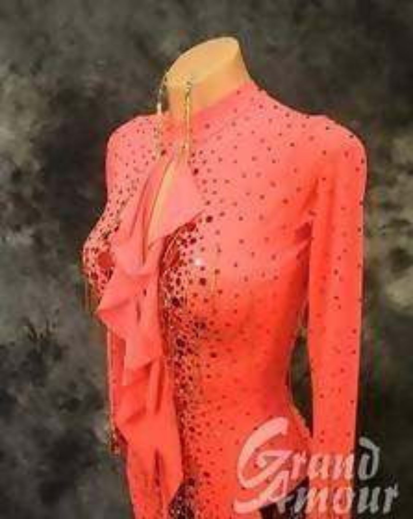 Grand Amour Almost New and Half Price - DDressing