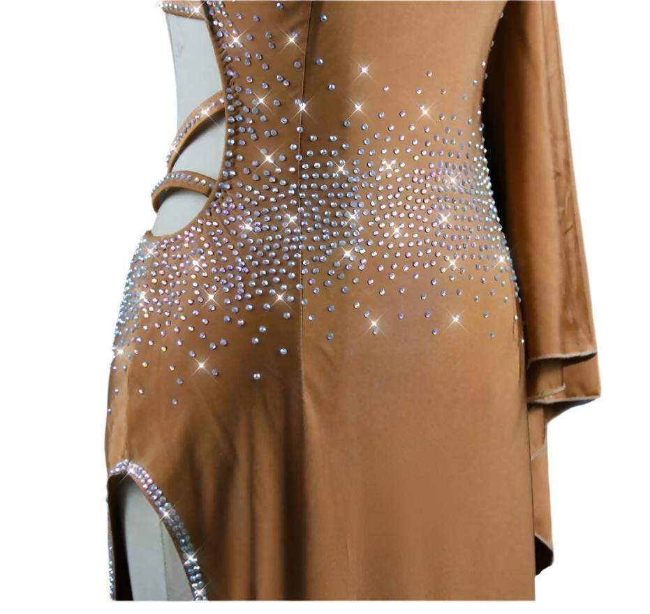 Toffee Treasure | QYW06Dance Dressing