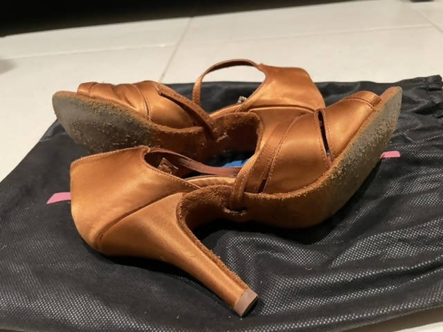 IDS Latin SandalsDance Dressing