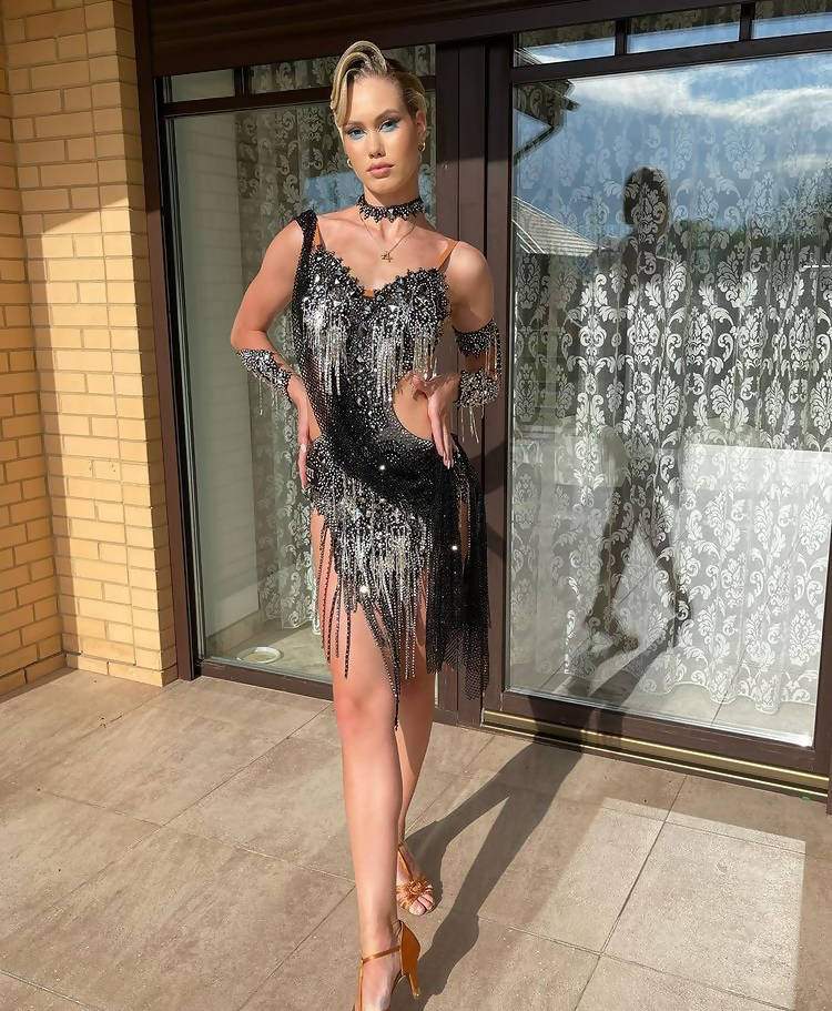 Arti Design Black & Silver Rhythm DressDance Dressing