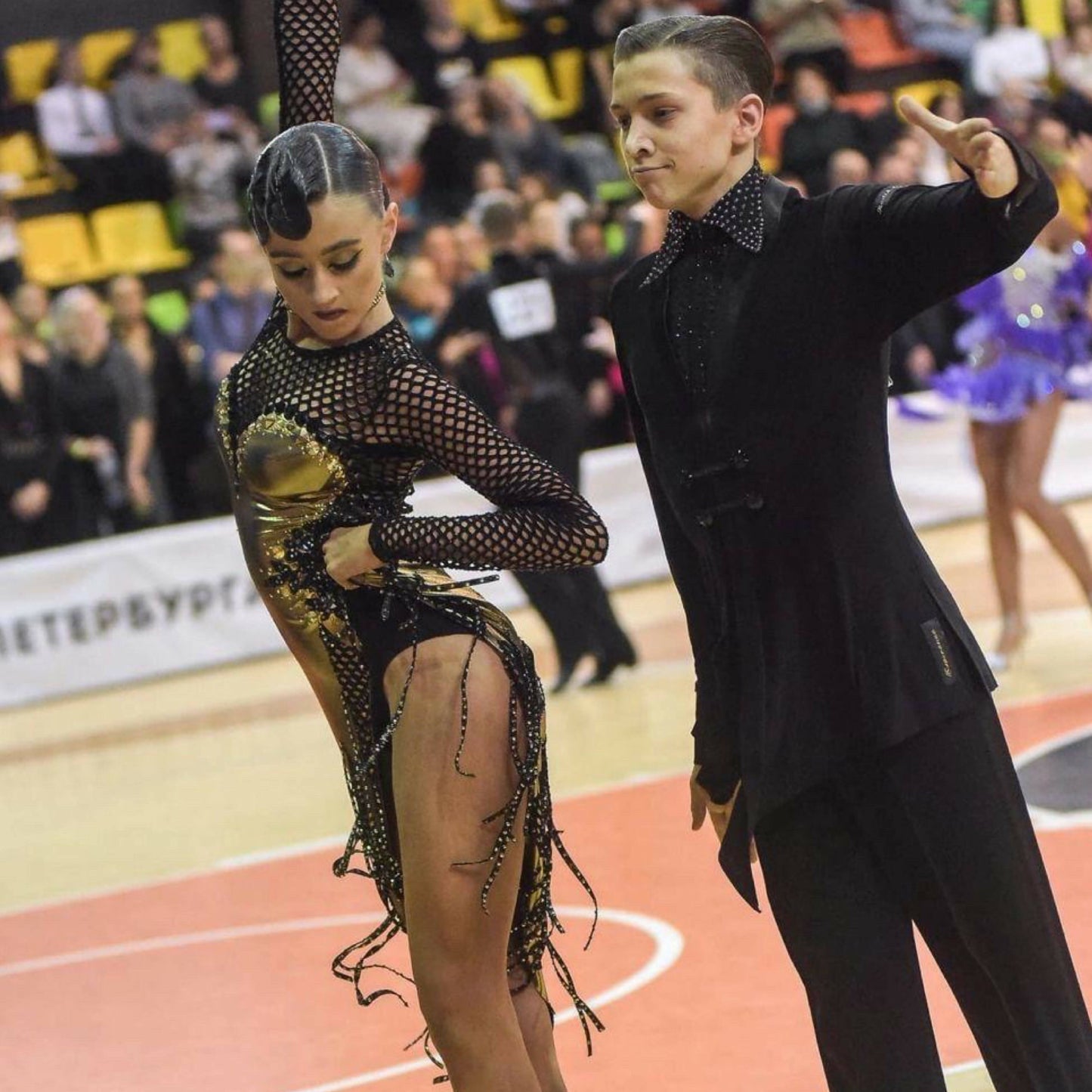 Radiance DelightDance Dressing