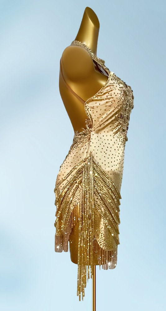 Latina Dress Style