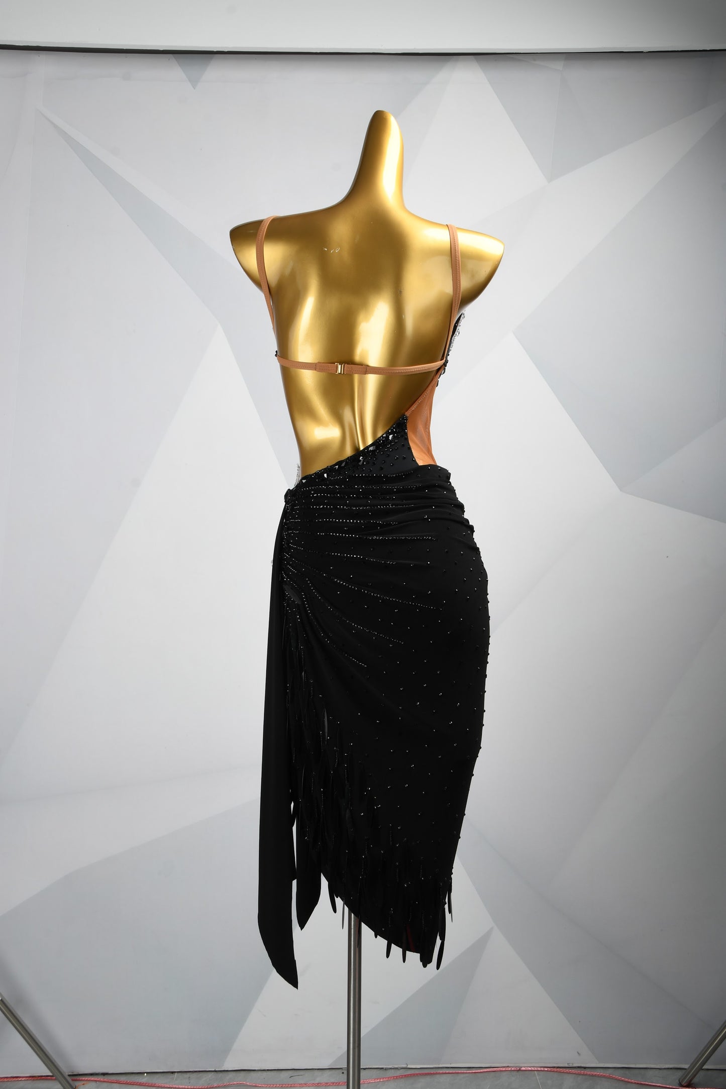 Grace Carved in Crystal | Latin Stage Costume | DSC_9201