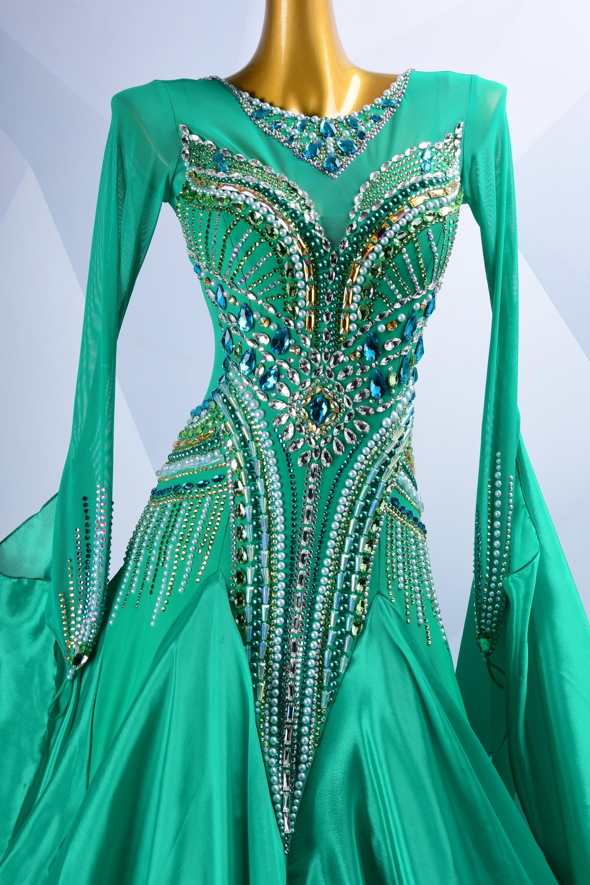 women.s dance apparel