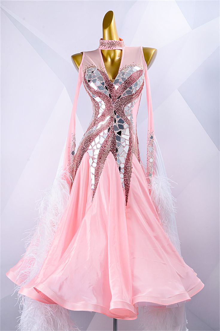 women.s dance apparel