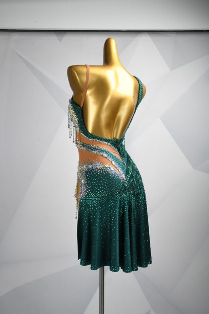 Emerald Dreams Under the Spotlight | Rhythm Dress | DSC_2029