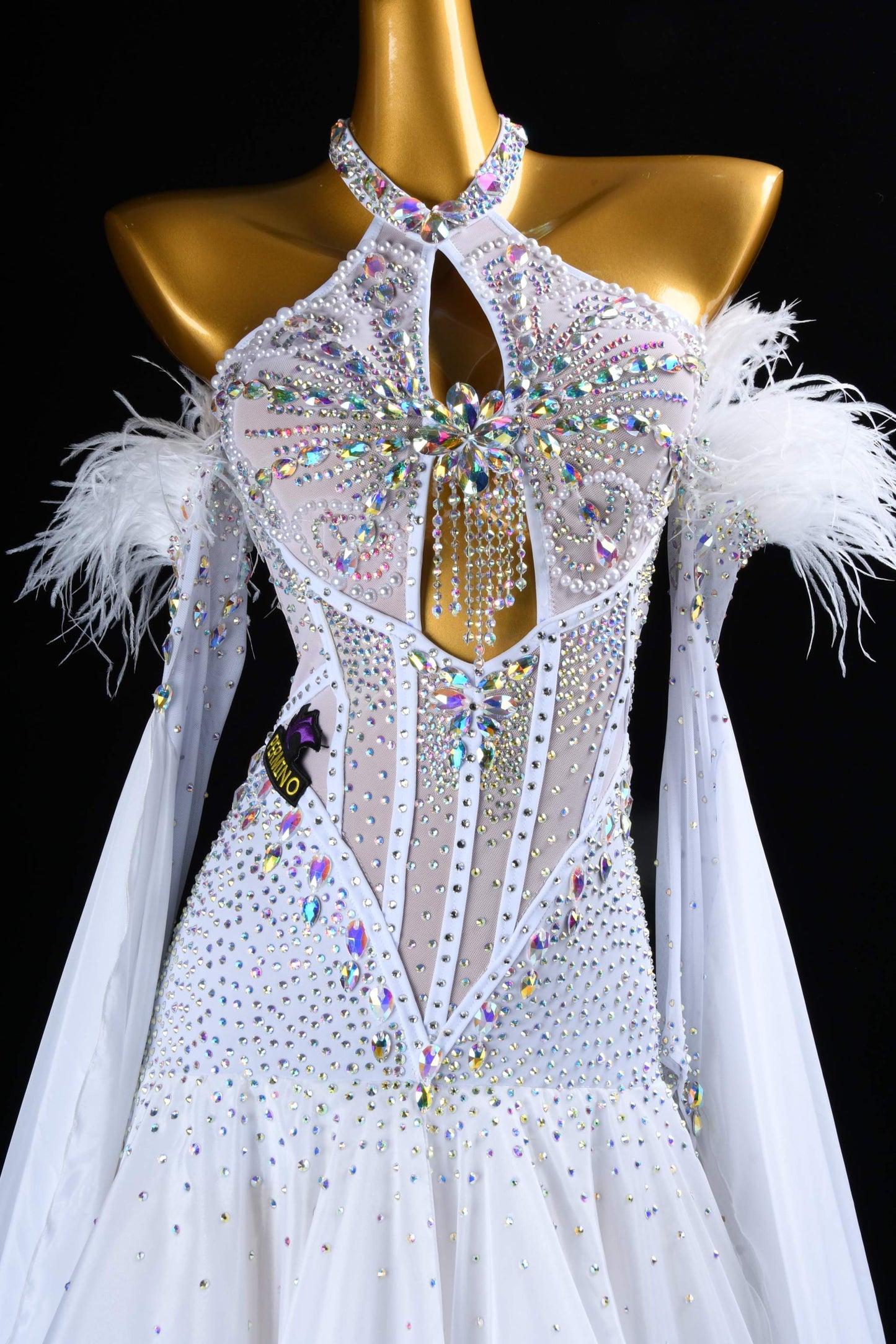 Timeless Ballroom Beauty | 690