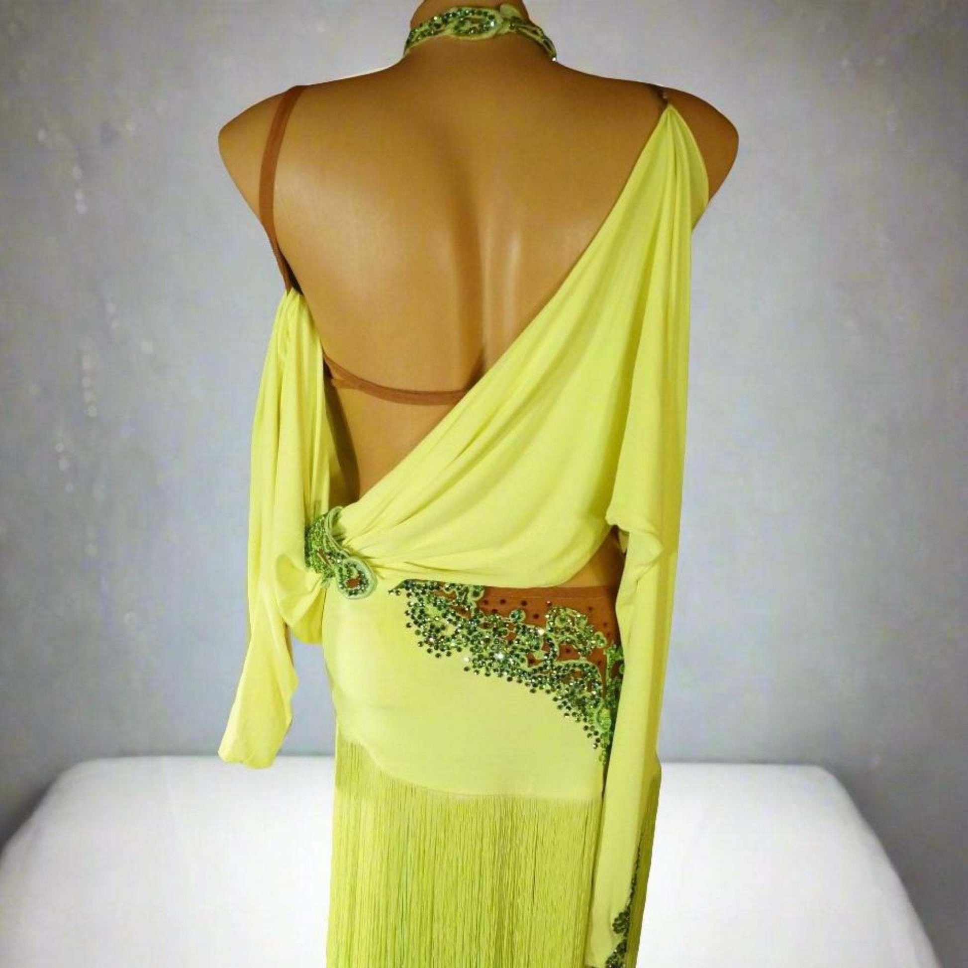 Lace-Trimmed Neon Green Latin DressDance Dressing Lace-Trimmed Neon Green Latin DressDance Dressing