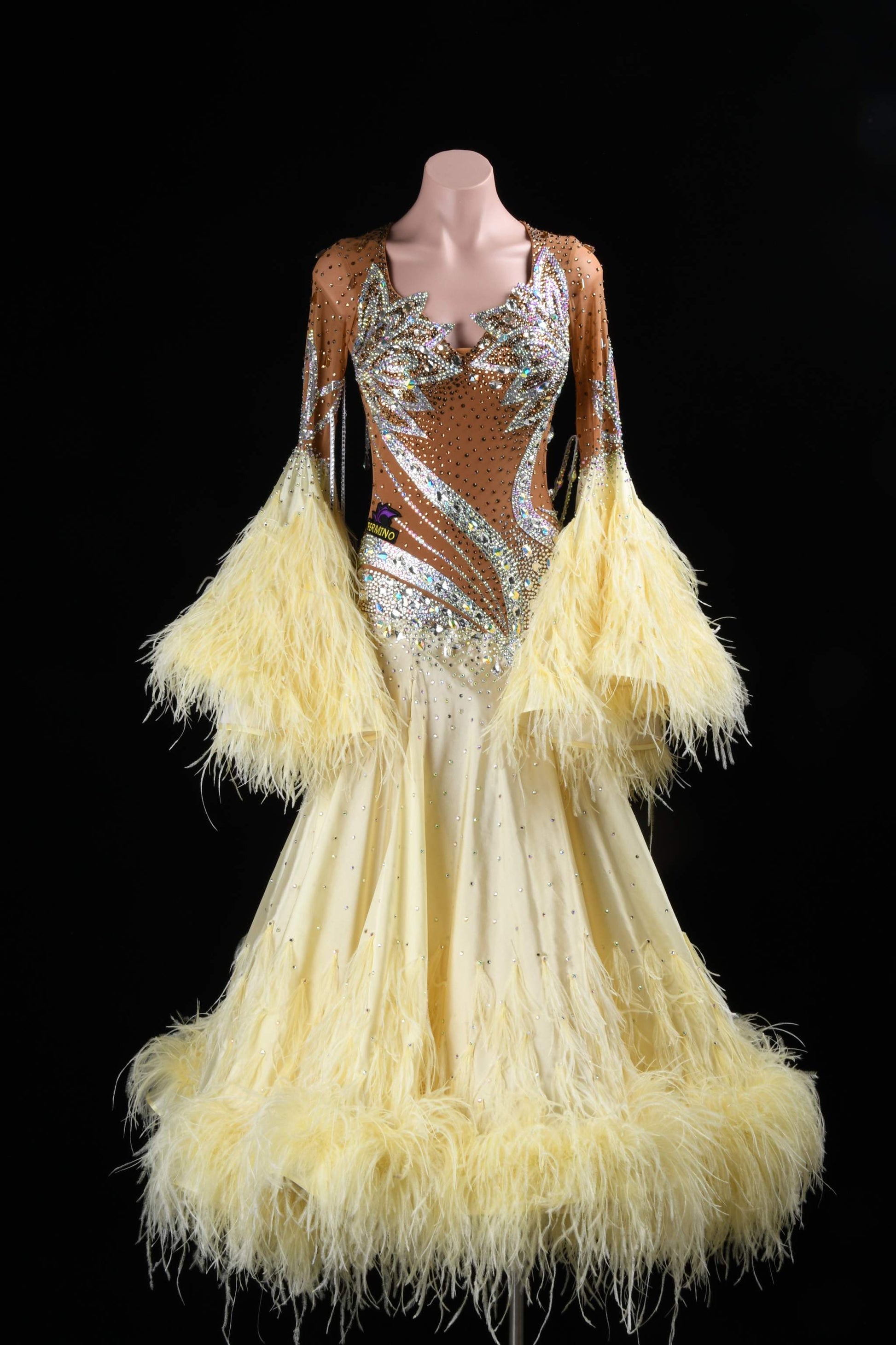 women.s dance apparel