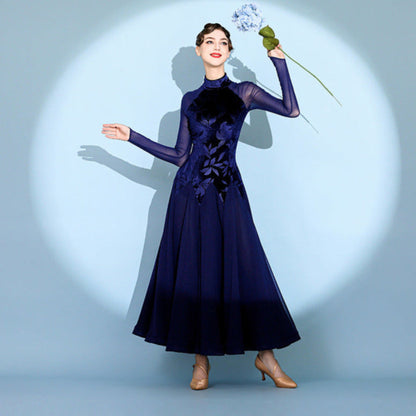 women.s dance apparel