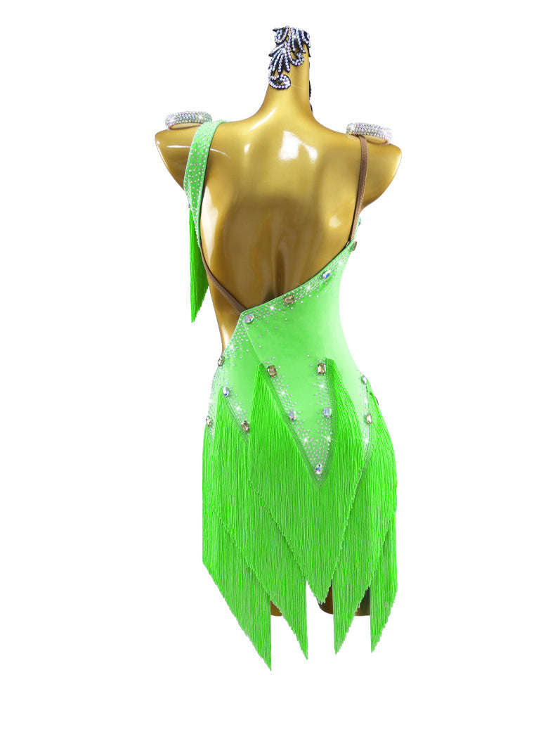 latina green dress Styling Green Metallic Dresses for Confident Walks