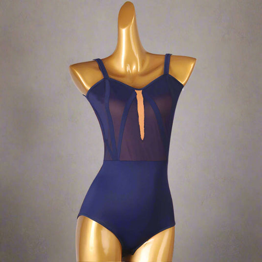 Chic Stage Statement