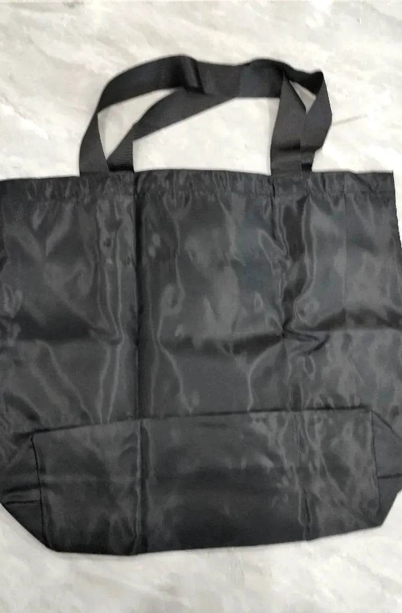 One dress bag included per order – back