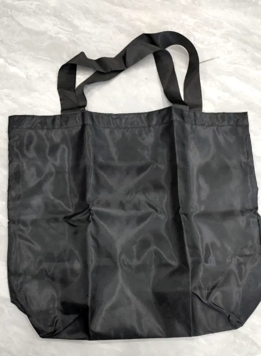 One dress bag included per order – front