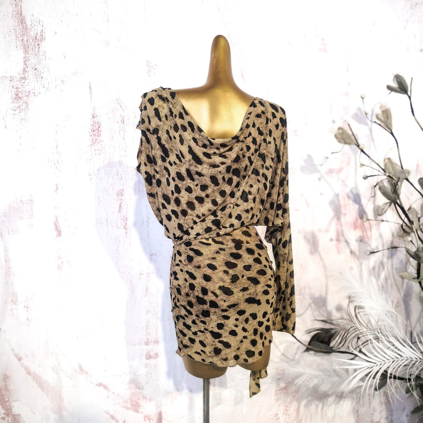 women.s dance apparel