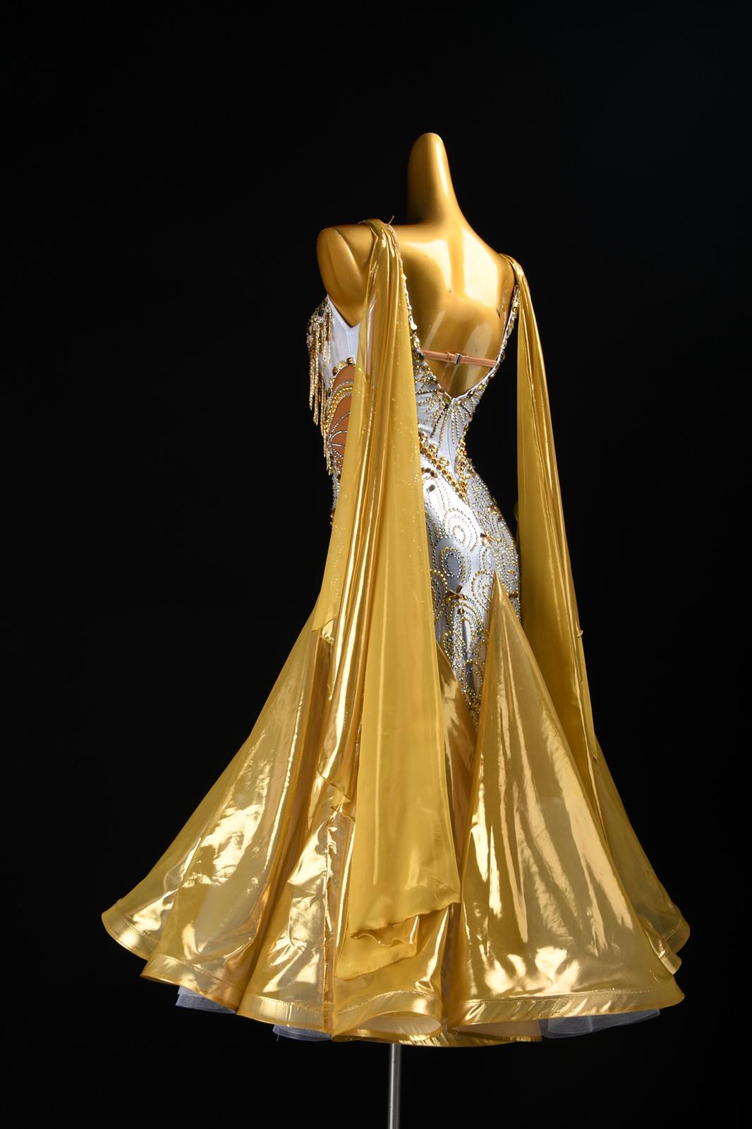 women.s dance apparel