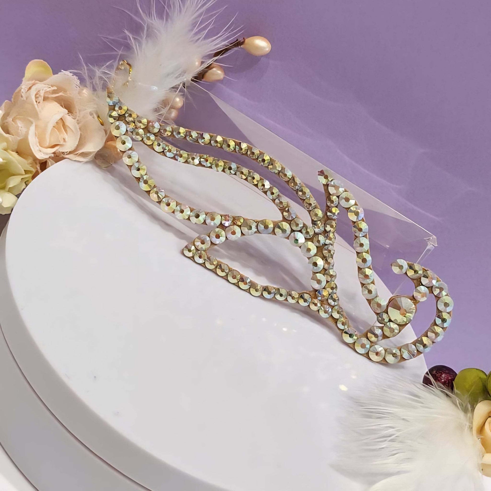 Glamour’s Embrace Hairpiece