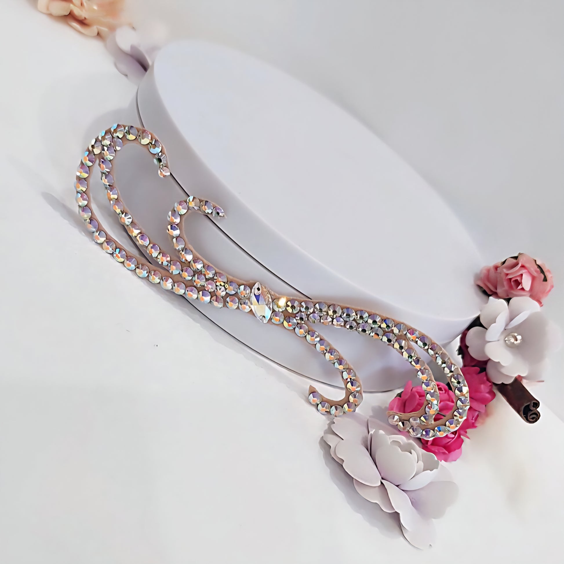 hairstyle for dancers