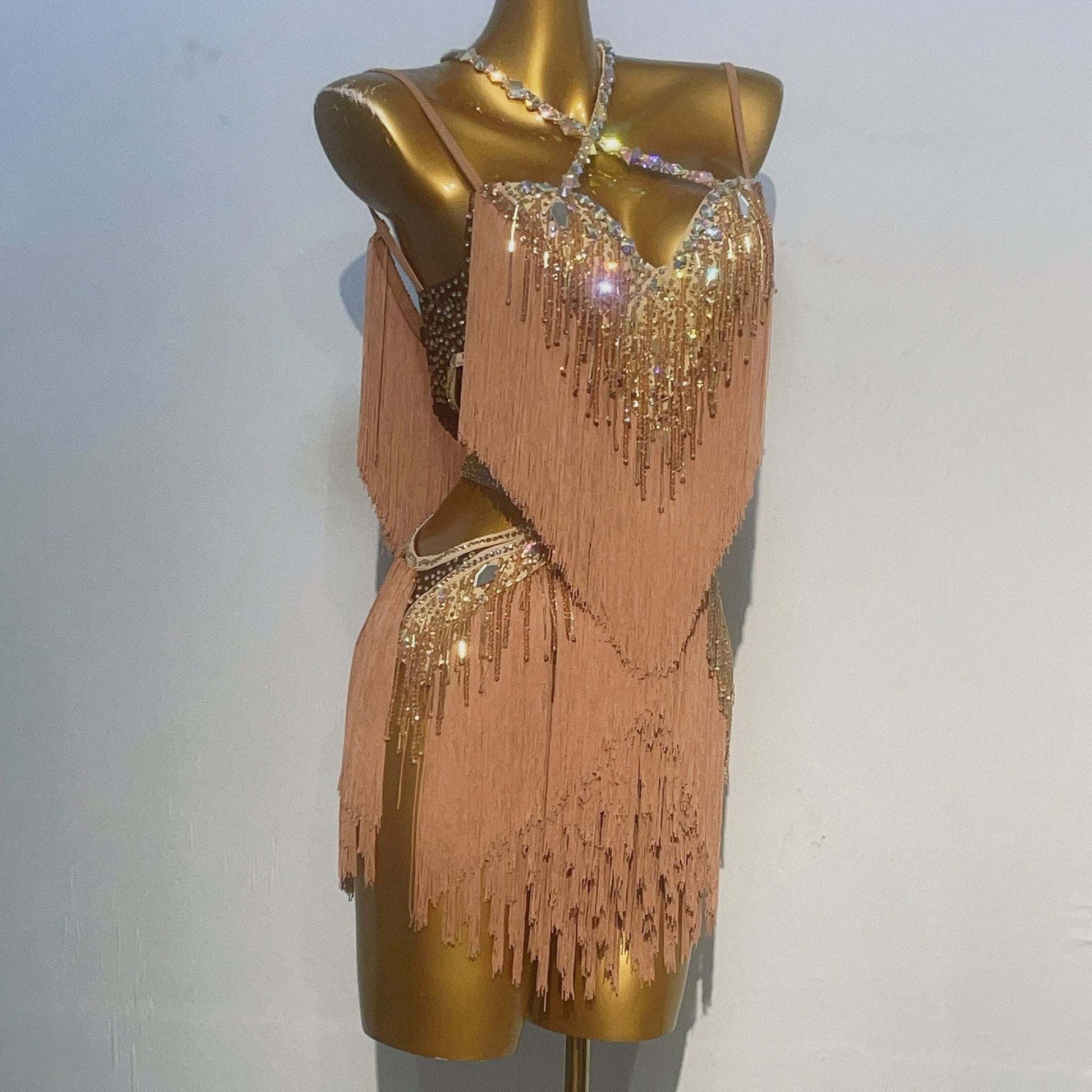Euphoria in Fringe Form | DDressing