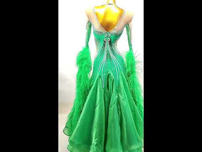 Royal Plumage | MD1310