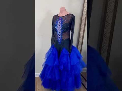 Obsidian Waves Performance Dress