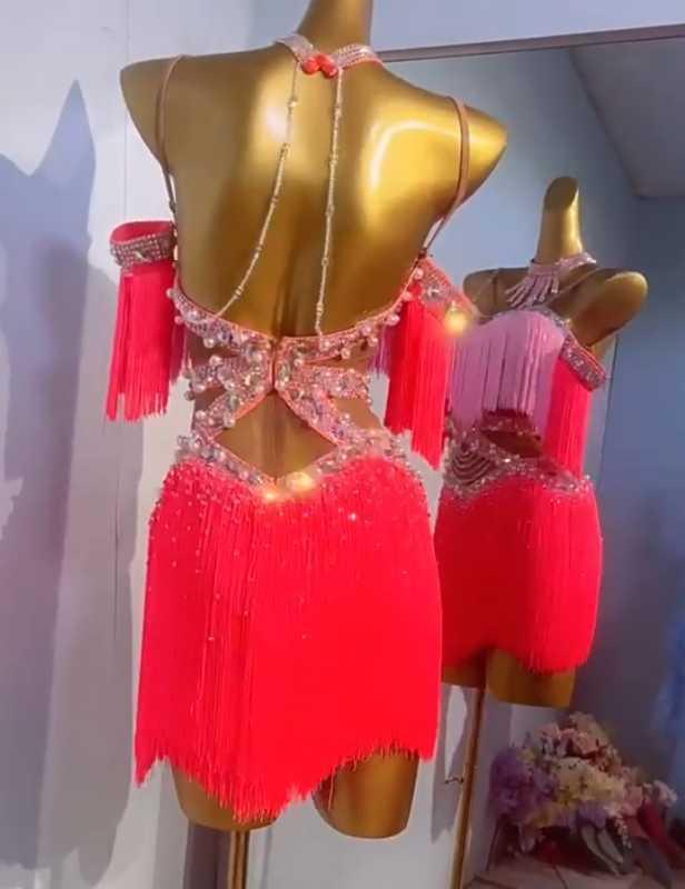 Crimson Charm | DC34
