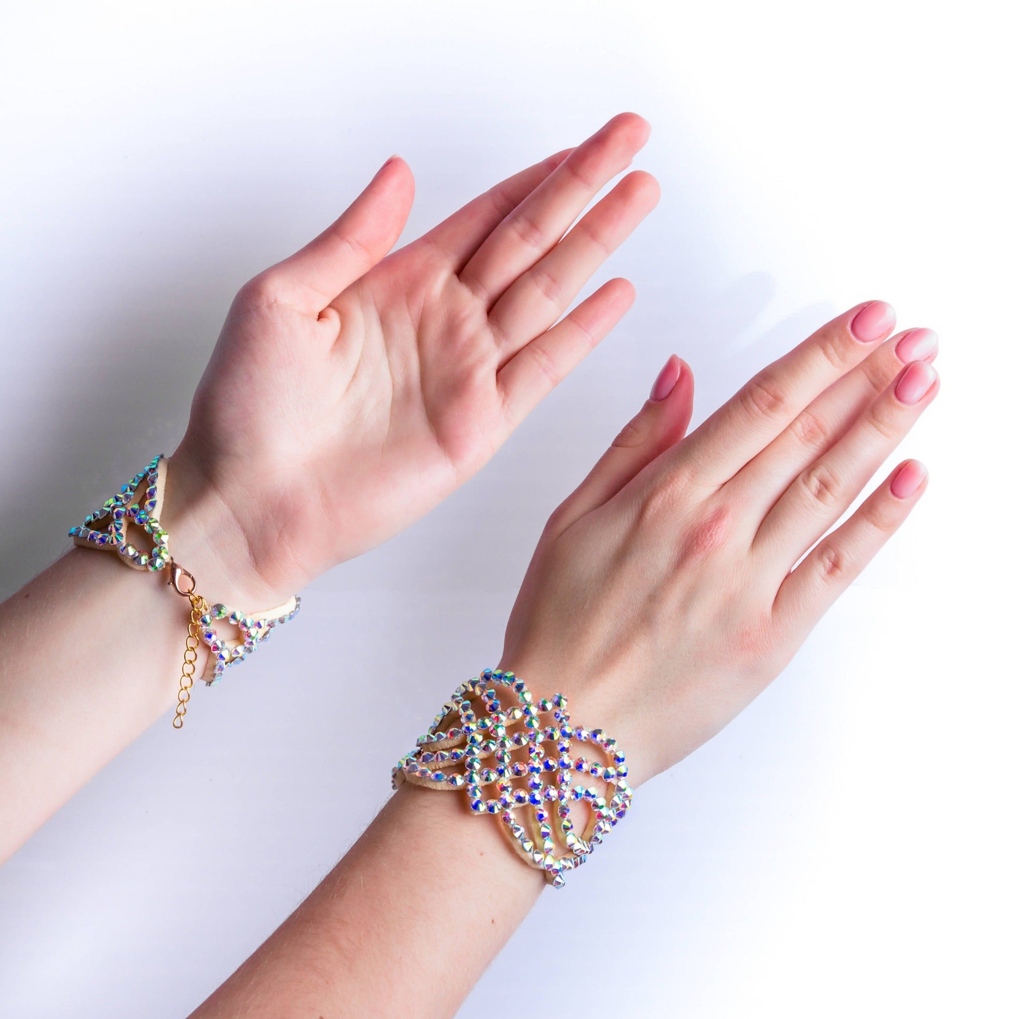 Hand made professional crystal rhinestones bracelets