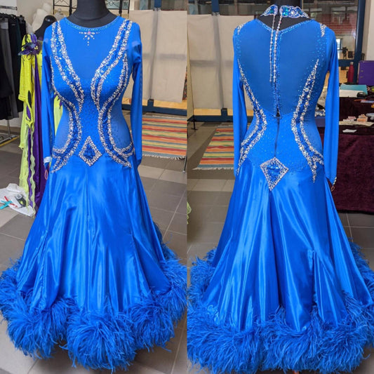 Long Sleeve Blue Standard Dress