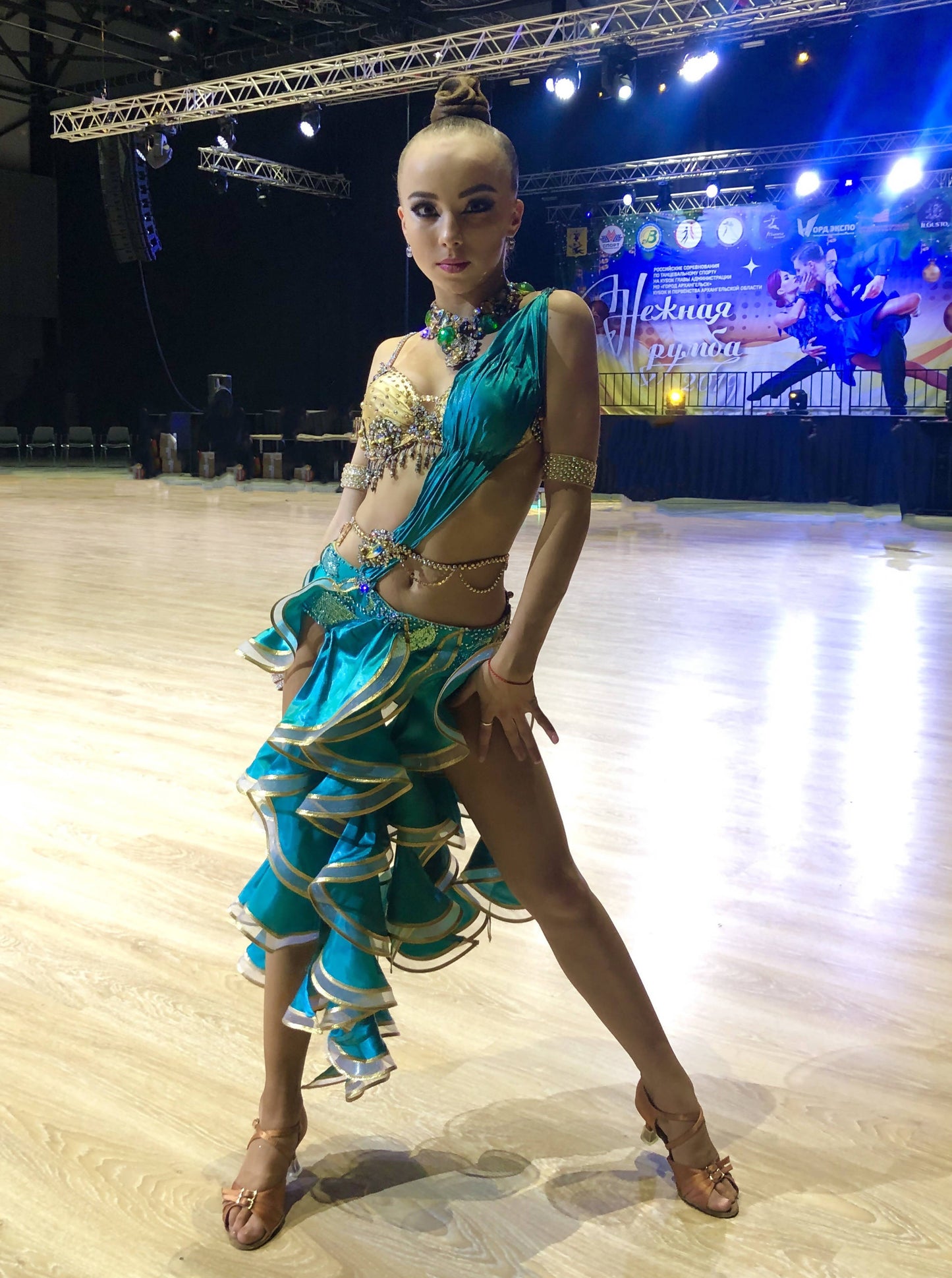 Emerald Green & Gold Junior Latin DressDance Dressing