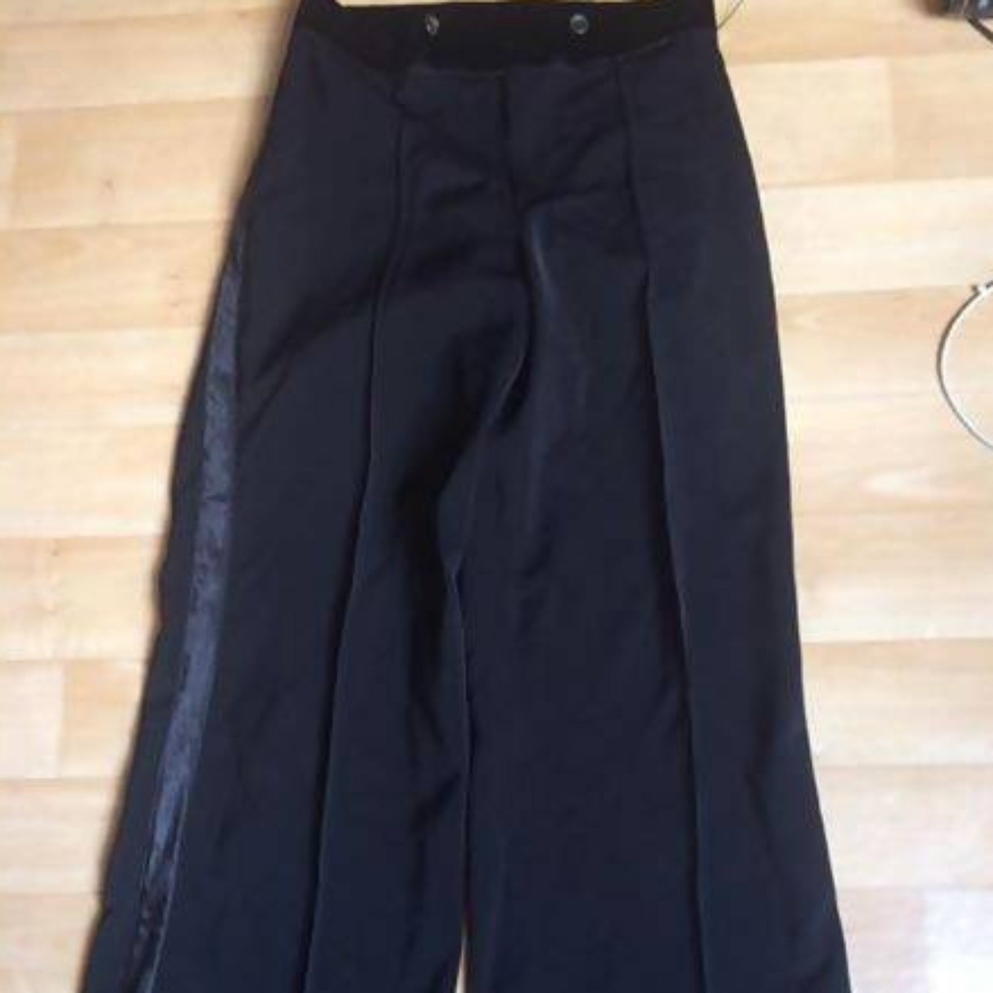 Mens trousers size XS/S - DDressing