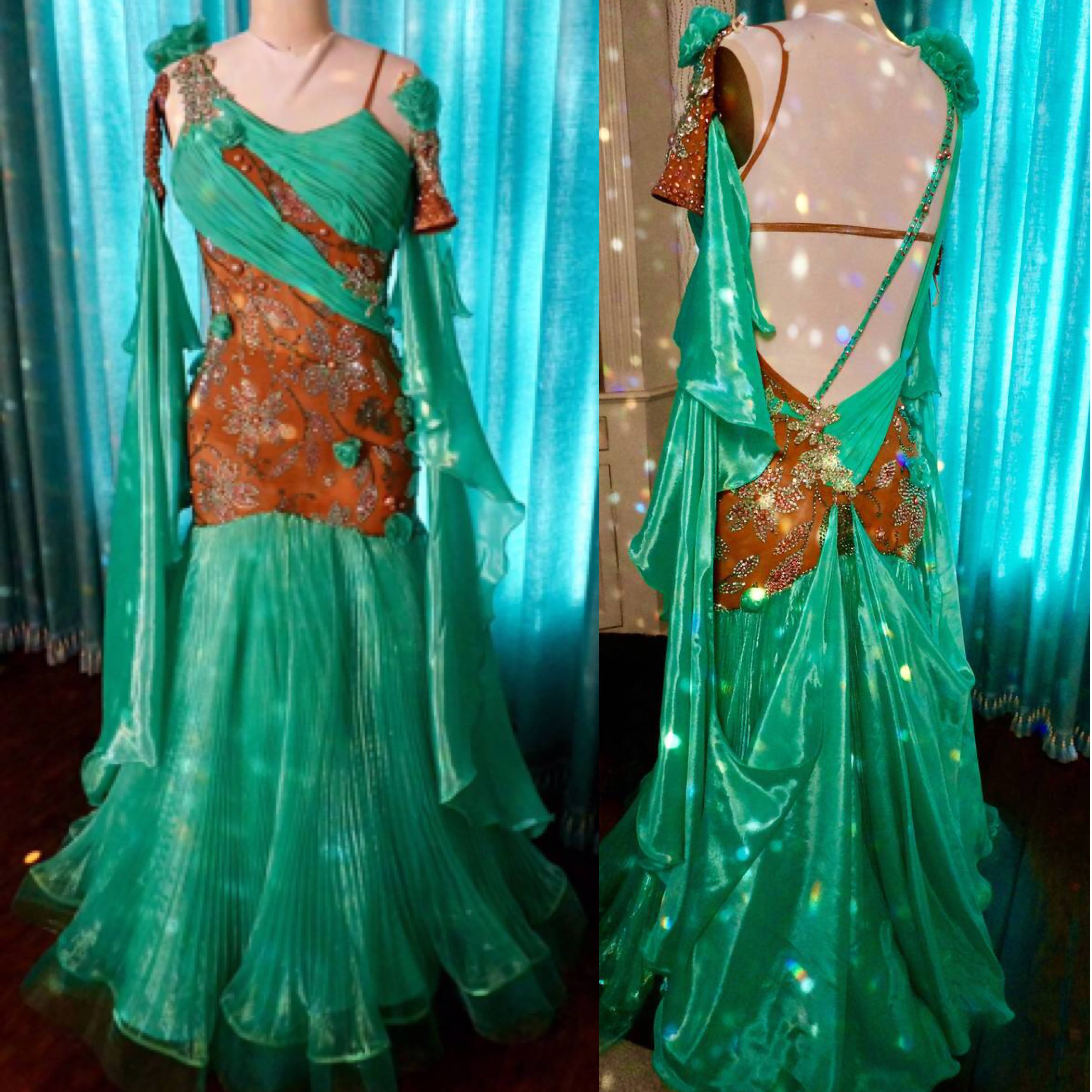 Dore Designs Green Standard Ballroom Dress (smooth dress for sale, standard, modern)